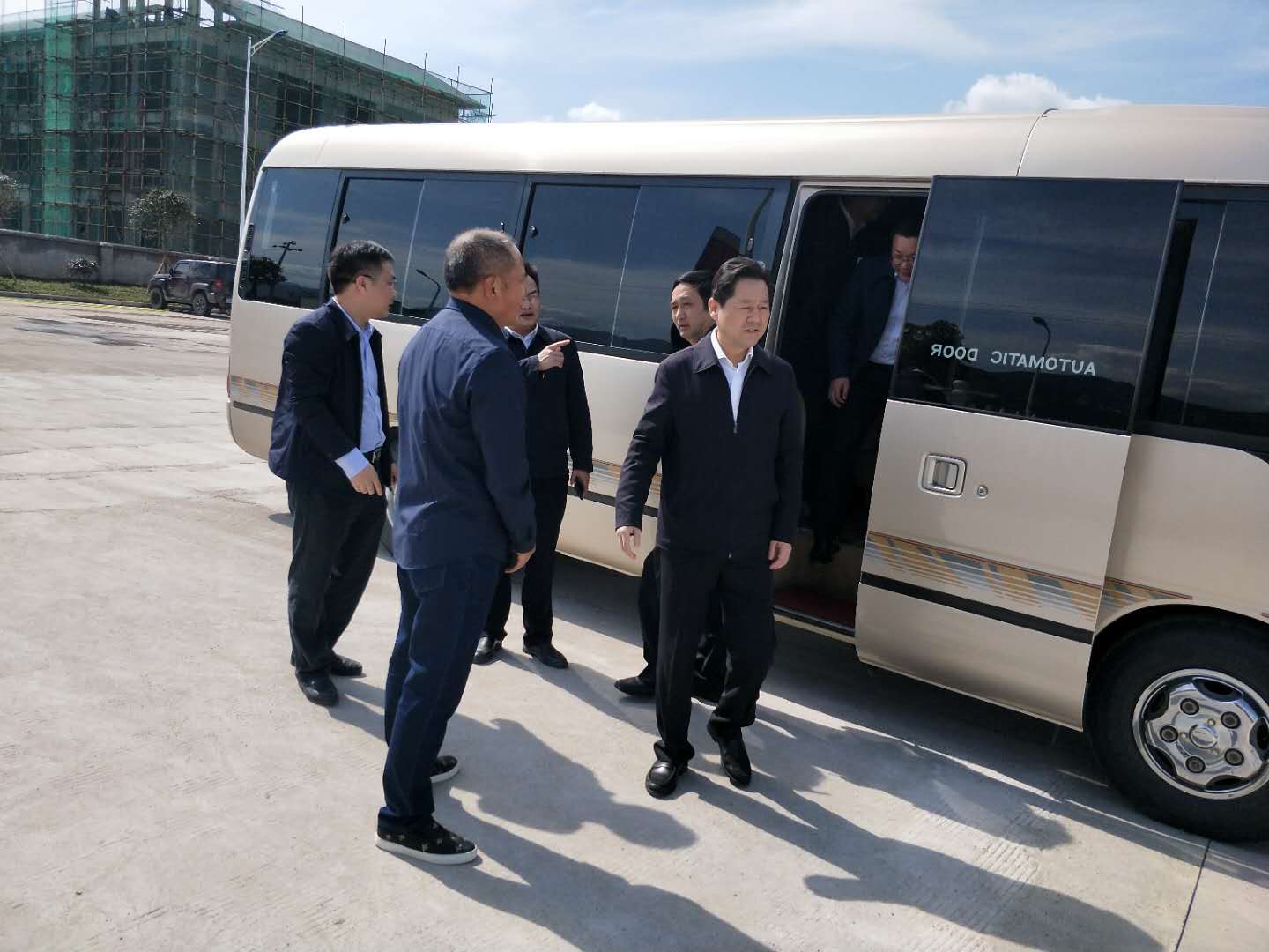 張家界市委書記、市人大常委會主任虢正貴來我公司視察調(diào)研工作